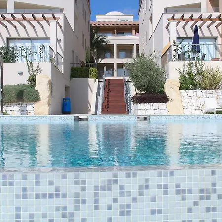 Lighthouse Modern Cozy Pafos