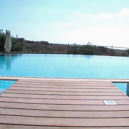 Lighthouse Modern Cozy Apartment Paphos
